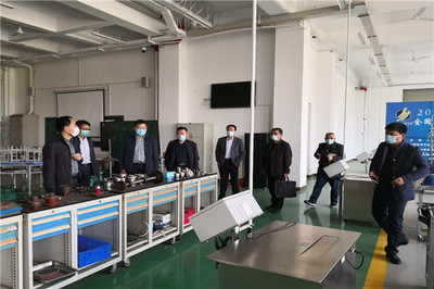 熱烈歡迎旭陽集團副總裁苑希現(xiàn)一行到山東化工技師學院參觀考察并開展技術交流